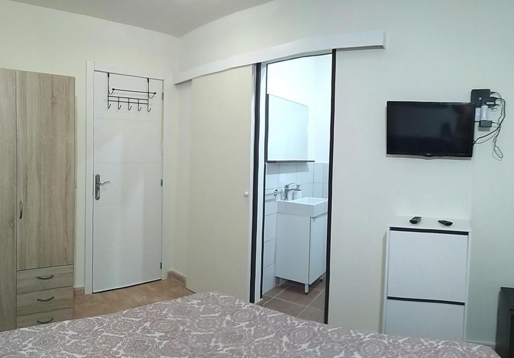 Kiki Vivienda Bed & Breakfast San Isidro (Tenerife) Exterior foto